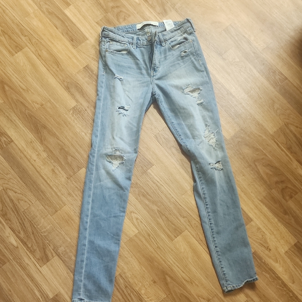 Abercrombie & Fitch Light Blue Distressed Women's Jeans W/ Sequin Detail